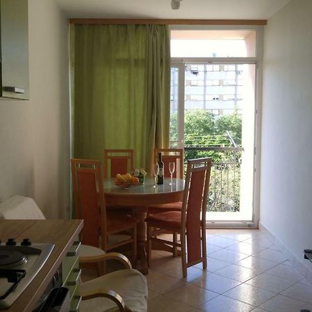 Two Bedroom Apartment Near Beach And Center Split Eksteriør billede